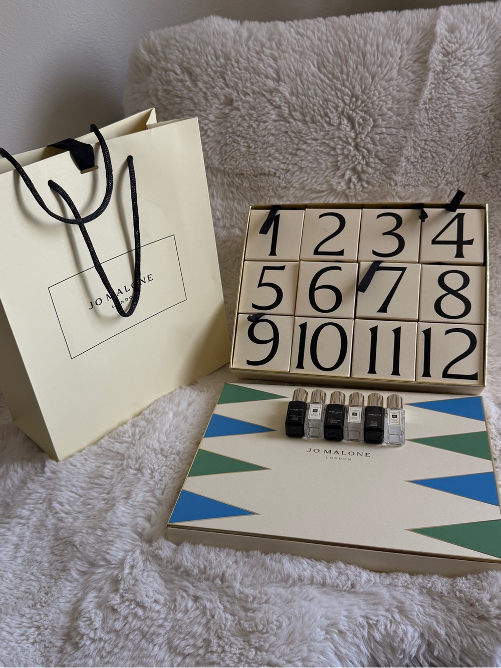 Jo Malone Advent Calendar Fragrance Gift Set *ONLY 6 ornaments filled*